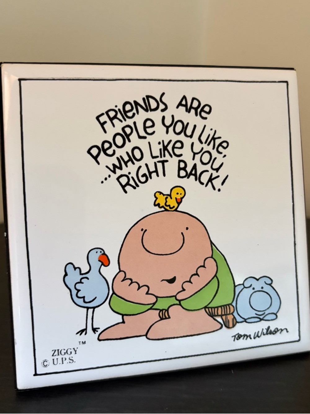 Vintage Ziggy by Tom Wilson “Friends” Ceramic Tile Stand Retro Comic Decor Gift